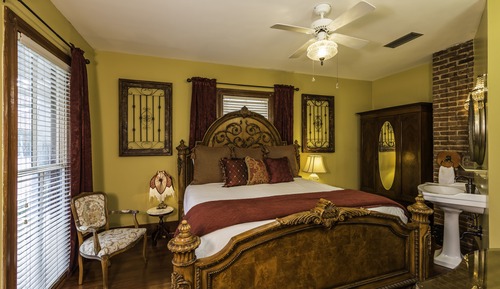 Habitación Deluxe, 1 cama de matrimonio grande, vistas a la ciudad