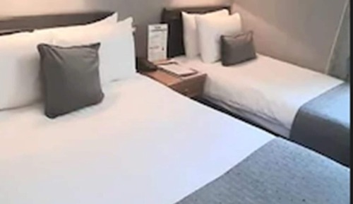 Habitación con 2 camas individuales, vistas al mar