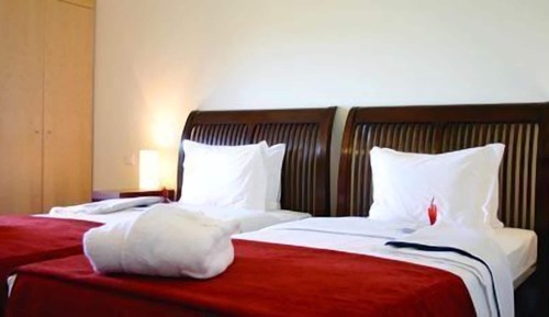 Habitación estándar con 1 cama doble o 2 individuales