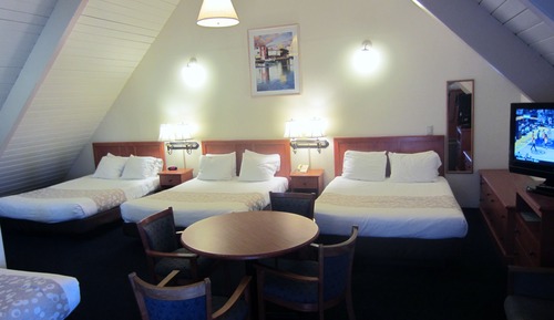 Habitación cuádruple familiar, varias camas