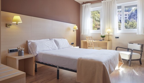 Habitación con 1 cama doble o 2 individuales