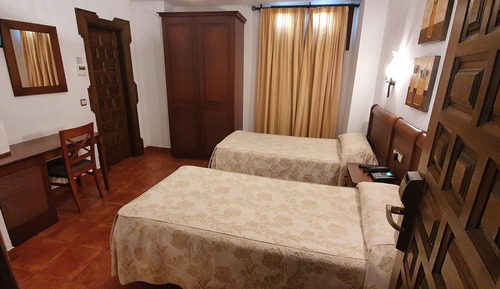 Habitación con 1 cama doble o 2 individuales (Interior)