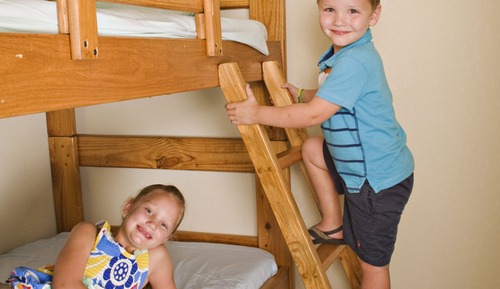 Habitación básica con 1 cama doble o 2 individuales