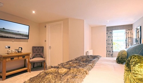 Habitación Deluxe con 1 cama doble o 2 individuales, baño privado (Barmoor)