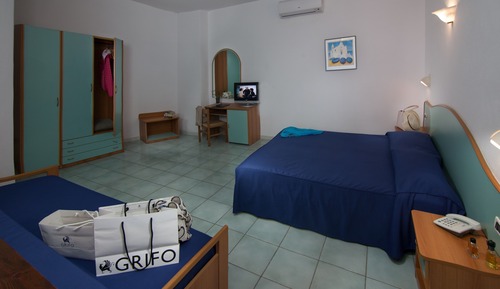 Habitación familiar, en edificio anexo