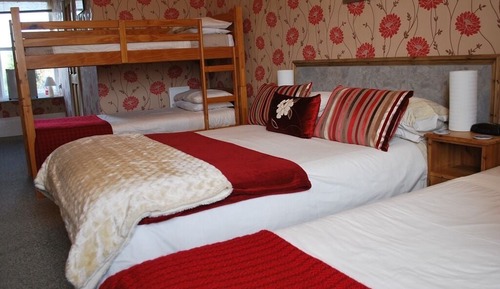Suite, baño privado ((2 Adults & 3 Children))