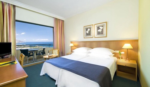 Habitación con 1 cama doble o 2 individuales, vistas al mar
