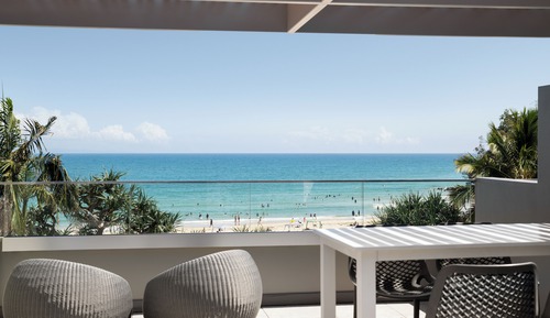 One Bedroom Beachfront Rooftop Terrace Apartment