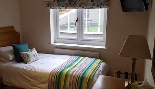 Habitación individual, baño privado