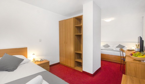 Triple Room, City View
