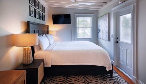 Standard Room, 1 King Bed - Newly Remodeled