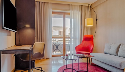 Habitación familiar (Adjoining Room, extra bed 4AD+2CH)