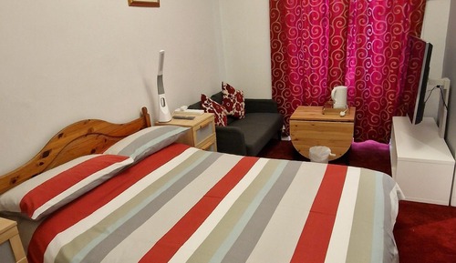 Habitación doble, baño privado