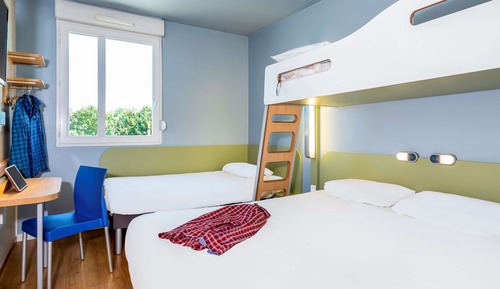 Habitación familiar, varias camas