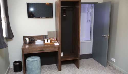 Habitación doble, baño privado