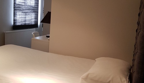 Habitación individual, baño privado