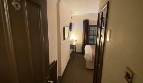 Habitación Confort doble, baño privado (Room 6 Small Double Room)