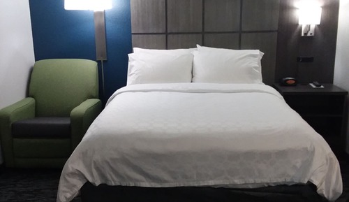 Suite, 1 cama de matrimonio, bañera accesible (Communications, Mobility)