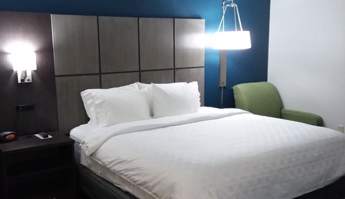 Suite estudio, 1 cama de matrimonio grande, cocina