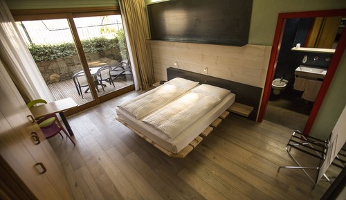 Junior Suite, Patio, Partial Lake View