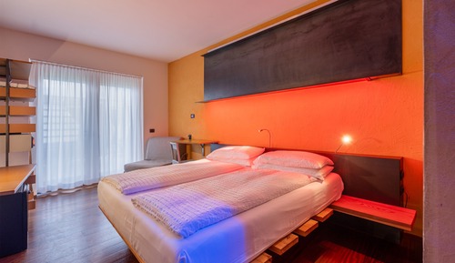 Ambient XXX room, Garden, Lake View (2Adults + 1 Child)