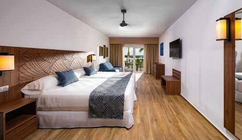 Habitación doble, frente al mar (B2C-CA)