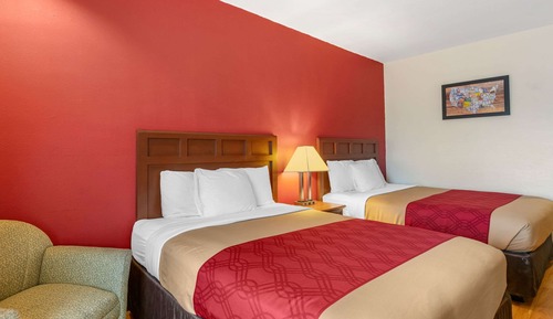 Habitación estándar, 2 camas de matrimonio, fumadores