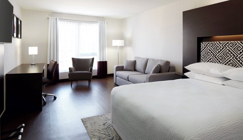 Habitación tradicional, 1 cama de matrimonio con sofá cama