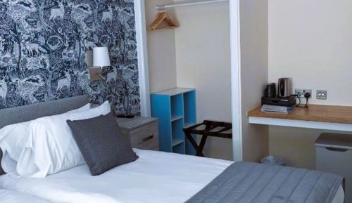Habitación estándar con 2 camas individuales