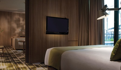 Suite junior, 1 cama de matrimonio grande, Acceso al salón del club (High Floor)