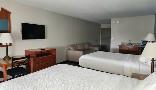 Suite estudio, 2 camas de matrimonio, no fumadores