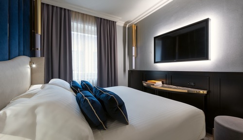 Habitación Premium con 1 cama doble o 2 individuales, no fumadores