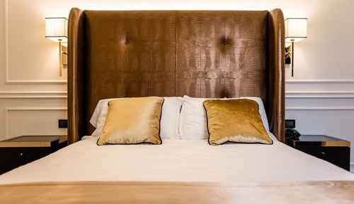 Studio Deluxe dependance (2 pax- Stradone Provolo 3 - separate building, 800 m from Hotel)