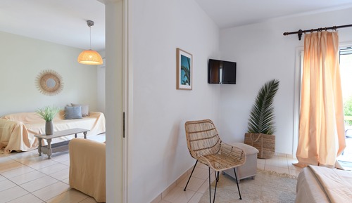 Habitación familiar, vistas al jardín