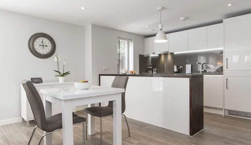 Apartamento Business, 1 cama de matrimonio grande, no fumadores