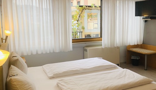 Habitación estándar doble, 1 cama de matrimonio grande, no fumadores