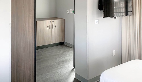 Habitación cuádruple, accesible para personas con discapacidad (Private 4 bed ADA Room)