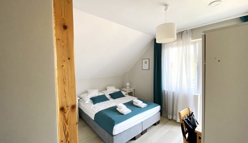 Habitación estándar con 1 cama doble o 2 individuales, 1 habitación, no fumadores (3)