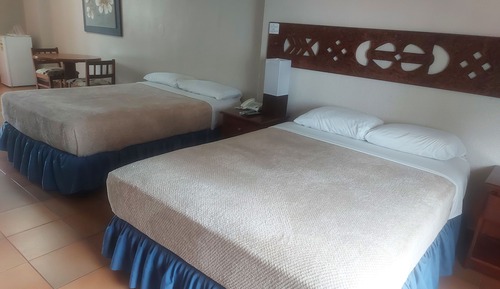 Habitación cuádruple económica