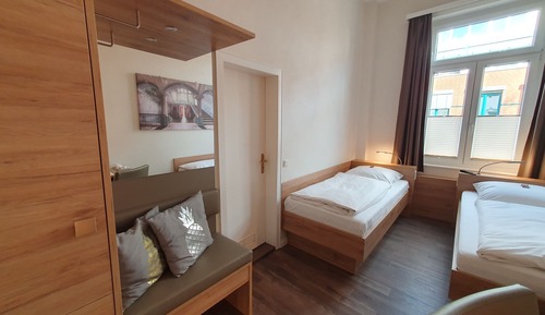 Habitación económica con 2 camas individuales