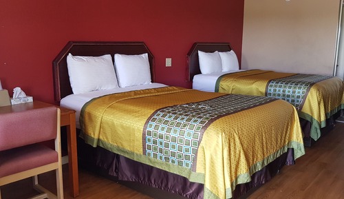 Habitación estándar, 2 camas de matrimonio, fumadores