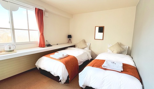 Western Twin Room