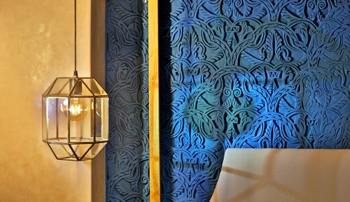 BALCONY SUITE