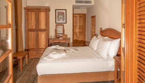 Habitación doble, vistas al mar (Payam)
