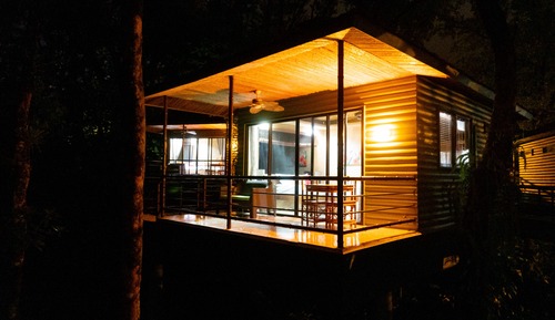 Suite estudio estándar, 1 cama de matrimonio, no fumadores, vistas a la montaña