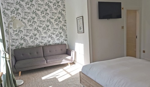 Habitación Deluxe doble, 1 cama de matrimonio grande, no fumadores (House King Room 5-1st Floor)