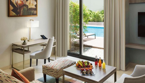 Habitación superior (Pool Access)
