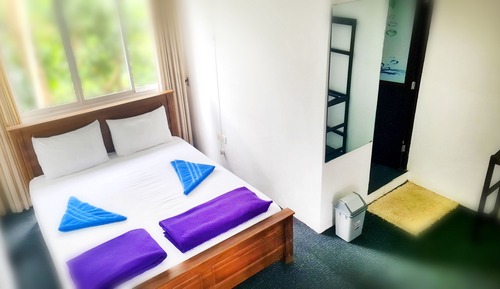 Habitación básica doble, 1 cama de matrimonio