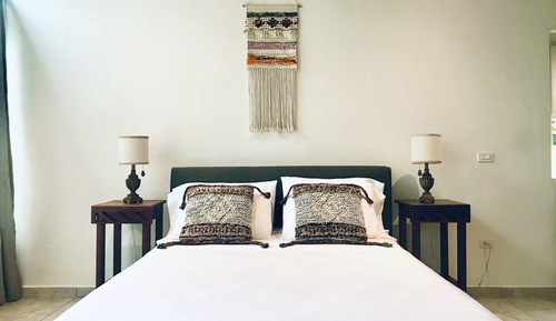 Suite Deluxe, 1 cama de matrimonio con sofá cama, vistas al valle, en la zona del jardín