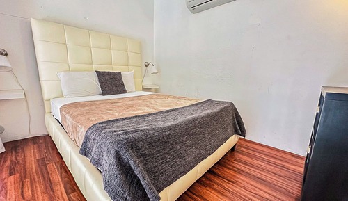 Apartamento, 1 cama de matrimonio con sofá cama